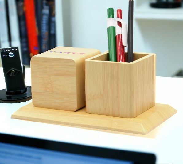 Многофункциональные часы – погодная станция с карандашницей / Электронные часы с карандашницей